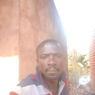 TNdikumure17926's profile picture. 