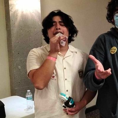 I play smash bros, sometimes i'll post if I remember I have twitter. 
Falco main on de melee :p
21
RIP Hax$