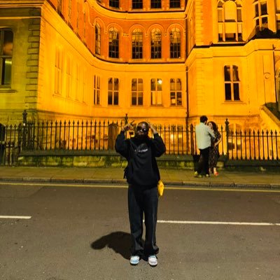 dammie_08's profile picture. Whosoever diggeth a pit shall fall therein..proverbial 26-27// Manchester United fan /// Project Manager