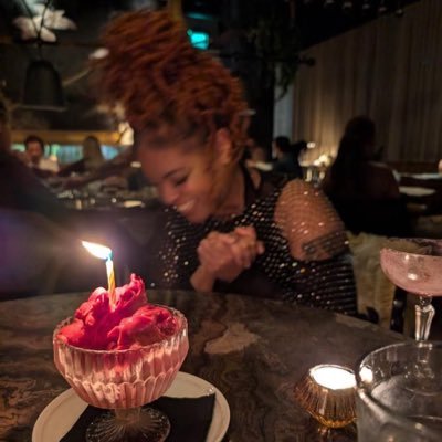 DoriansDemon's profile picture. Memes, subculture, and art.