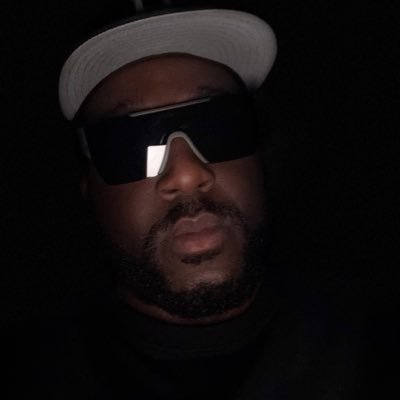 cuzzejrocksz027's profile picture. 