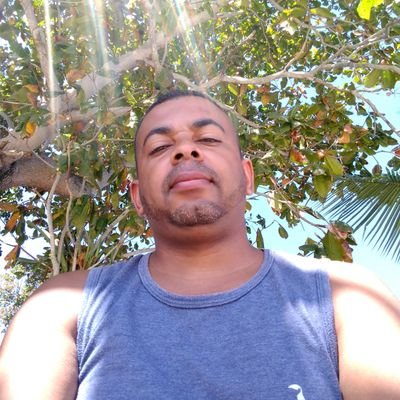 🇧🇷🇧🇷🇧🇷Sou patriota, Cristão, DIREITA sempre. A favor da família, anti Petista. Brasil acima de tudo e Deus acima de todos #FechadoComBolsonaro🇧🇷🇧🇷🇧🇷