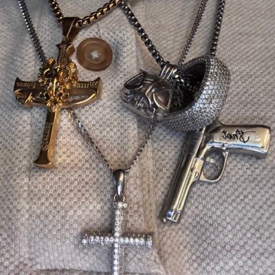 What is real will prosper 𖣂 Look me up on everything “SALA$” 📩 Management: @realrareyoung