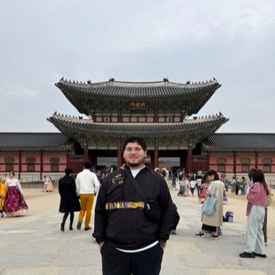 Neeezy27's profile picture. MOMENTAI #HIVESZN USE CODE HIVE