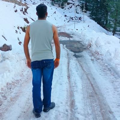 तेरी मिट्टी में मिल जावां, गुल बन के मैं खिल जावां, इतनी सी है दिल की आरज़ू’ 🚩