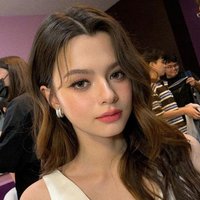 SECRET (@honeyapple100) 's Twitter Profile