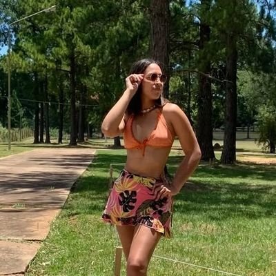 JesiicaOlivera's profile picture. 