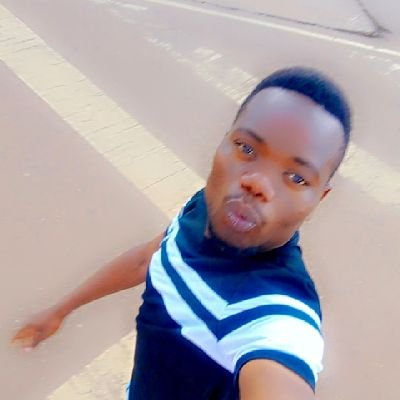 works atOJchicks uganda #machesterunited #counsellor #philaniphilopist.former youth chairperson kyebando central 2016-2021
