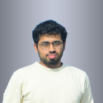 iamtouha's profile picture. 🚀 Coding from front to back
