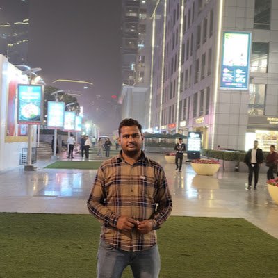 CRealme87126's profile picture. 