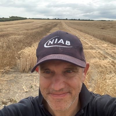 “Grain wizard” & plant breeder (@niabgroup - views own), proud husband & dad. Plants, ag, science, food, bread, countryside, cricket, adoption, FASD, NHS, etc.