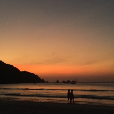 tataetantai's profile picture. — สมาคมนิยมหนุ่มตี๋แห่งประเทศไทย