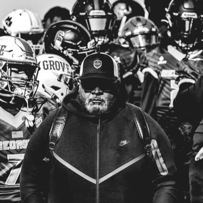 Son of God, Husband, Father, Ball Coach, Corporate Hustla! My life mantra is Kaizen - Continously Improve!!!