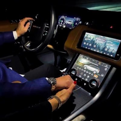 aladinl73839's profile picture. 