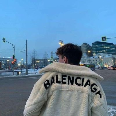 moOnLighTt2222's profile picture. 