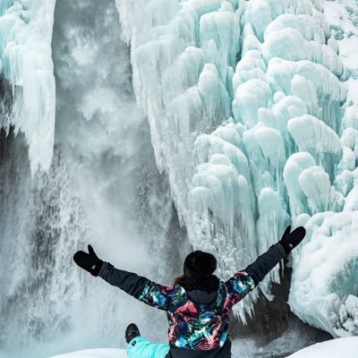 amna1217's profile picture. Чи нэг л удаа амьдарна.