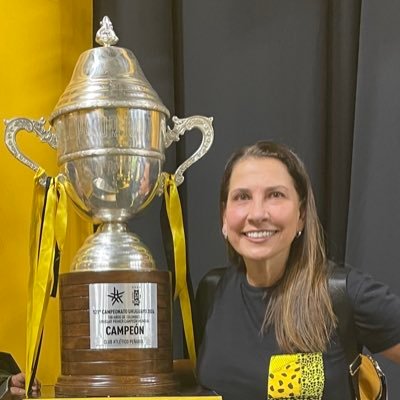 Madre y esposa feliz, Manya de familia, socia fanática de CAP🖤💛#134 Mix de alemana, tana y criolla. Miembro de @capsinfiltro #VivaSiemprePeñarol