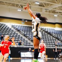 Kaylee (@kayleewrenn) 's Twitter Profile Photo