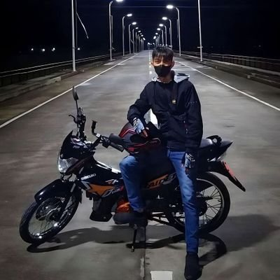 #Rider 🏍️ #Nerd 📚 #Pump 🏋️ #Sleepyhead 😪
#NotAlter #MySafeSpace