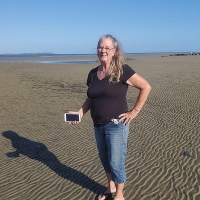 foxygranny521's profile picture. Mother 👩 Grandmother 💕 Christian 🙏 Totally MAGA 🇺🇸🇺🇸 Make America Great Again! 🇺🇸🇺🇸. No DMs 🚫