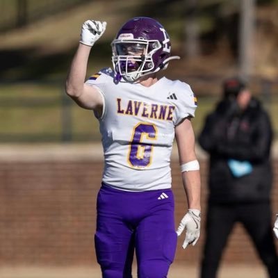 5’10 170 lbs||Class of ‘28||LB/TE/RB|| Laverne HS||3.94 GPA||God First||Phone: 620-556-9670||All District Underclassman LB