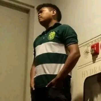 nurwahyudi005's profile picture. 