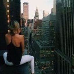 LythyGk2Uu's profile picture. 