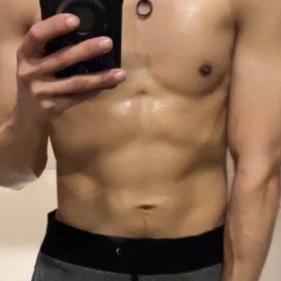 🇸🇬🇸🇦 DS Straight. Satyromania. 24/7 horny. Hmu at my tele. (P.S. I AM NOT GAY AND I DO NOT ENTERTAIN ONE) OF: https://t.co/wExFBDqmVI