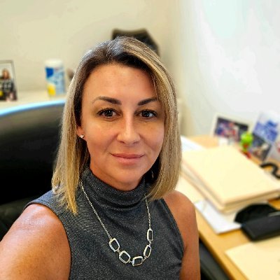 mangomelissa's profile picture. Florida Native, Wife to Sport Allen, Mom to cats, loves Sprint Cars, Football and Sarcasm. Meet me in Montego Bay....or the Great Smoky Mountains