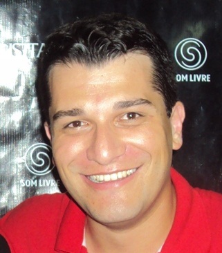 Eng. de Telecomunicações não atuante, empresário do cantor @Lucasslucco , diretor do GRUPO AGT em Patos de Minas / MG! - Um cara que ama o que faz!