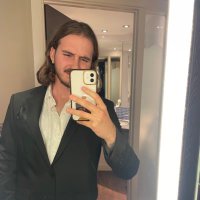 keanu reeves's beard comb (@mobeytyler) 's Twitter Profile