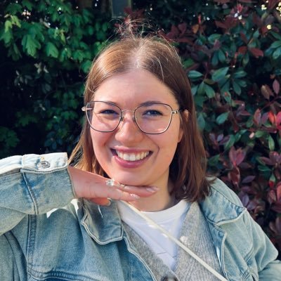 26y. Pierre 🤍 Chargée de prévention en addictologie 📍 76 🦋