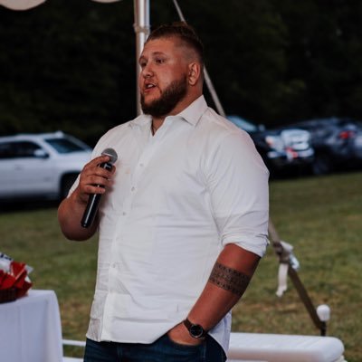 I’m a jack of all trades and master of none! Strongman Competitor Independent Business Owner