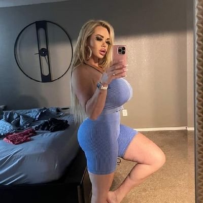 mandylouise112's profile picture. 