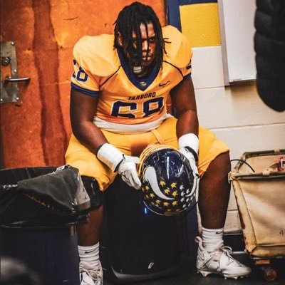 Tarboro High School/ Co 25’/ 5’10 250lbs/ GPA: 4.04/ Ol/Dl/Ath calebschenall@gmail.com/ God is Great✝️