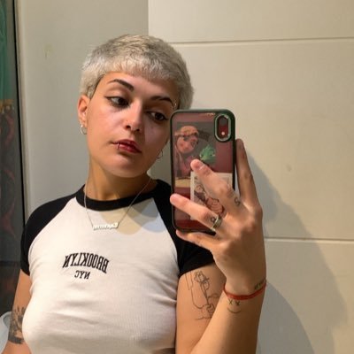 martolave13's profile picture. h&l