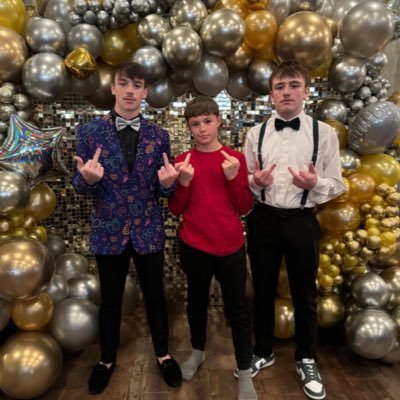 9Bauer0's profile picture. .