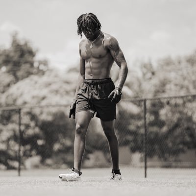 6’3 195 CB @bcugridiron