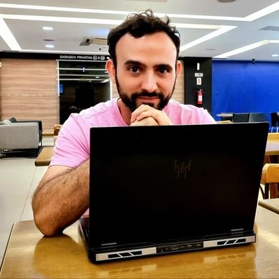 vinyanalista's profile picture. 🧑‍💻 Analista de sistemas
🐧 Veja também: @LinuxKamarada