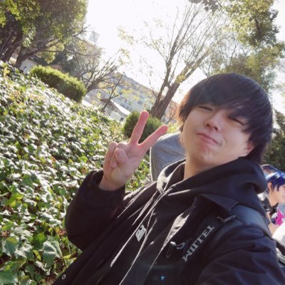 ESFJ/毎日バナナを一本食べます。/ ご飯を沢山食べます。/晴れ男/ONE PIECE/呪術廻戦 /ヒロアカ/スターレイル/ぶいすぽっ!🧸♔(最推し)メンシ&Twitch➡️🐻❄️🏖️ 🪐🗝♠︎👾💤💐💀⛓️/CR👼🍨/ 撮影させて頂いた写真➡️#Tomgraph