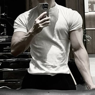 ur70185's profile picture. 