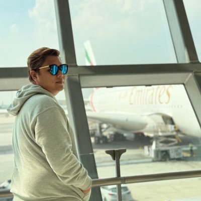 tongpu22's profile picture. เกมเมอร์ นักลงทุนมือสมัครเล่น หุ้น และ คริปโต