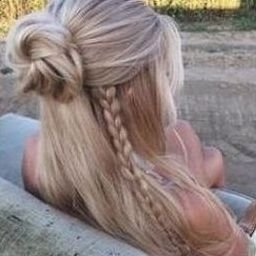 Leathio0O4A9's profile picture. 