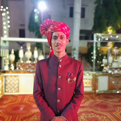 TanishkSur5284's profile picture. 