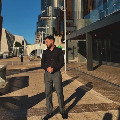 Surhaz1's profile picture. 