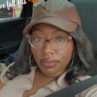 Collateralbelle's profile picture. K.ind D.etermined B.eautiful Artistic Anime lover                                                   Twitch Channel: Collateralbeau