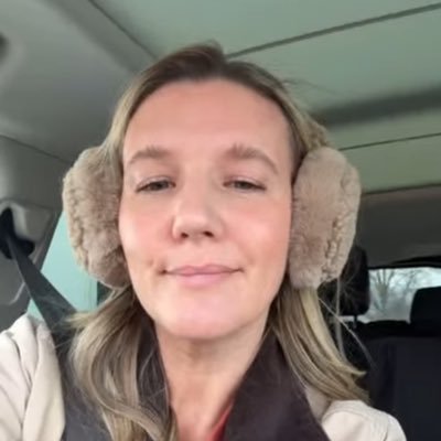 heidi_h08's profile picture. Montana Mountain Mama newly baptized 🙏 scrunchy 🌿💕navigating love+ life with God as my focal point 🕊️aging gracefully ✨
