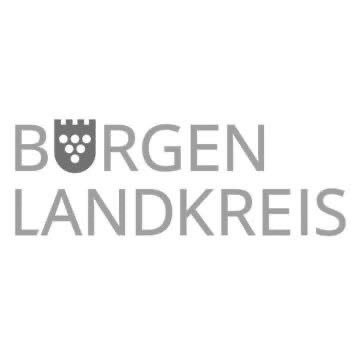 Offizielle Seite des Burgenlandkreises.
Hier twittert die Pressestelle. https://t.co/tX1NPnPsjg