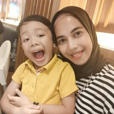bahagia selamanya