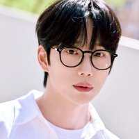 계절 (@seasons_10cm) 's Twitter Profile